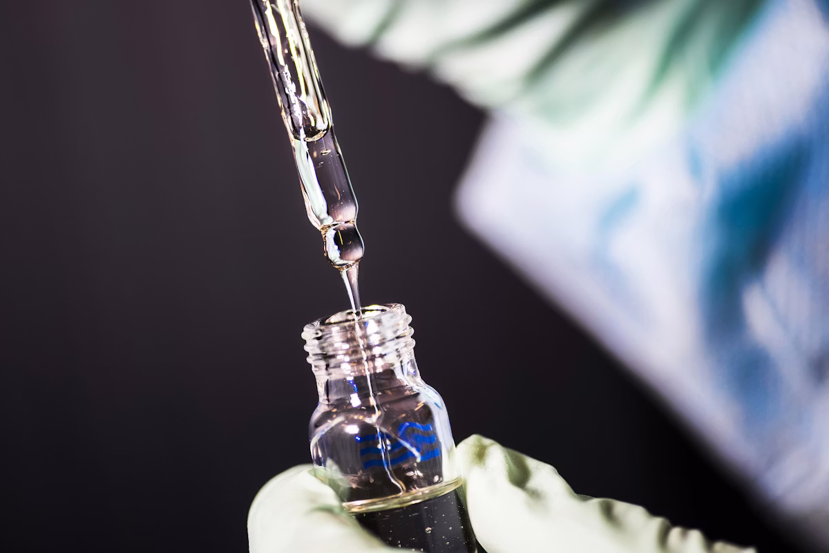 Analytical testing compounds laboratory setup | MCP Factory Peptides | mcpfactorypeptides.com